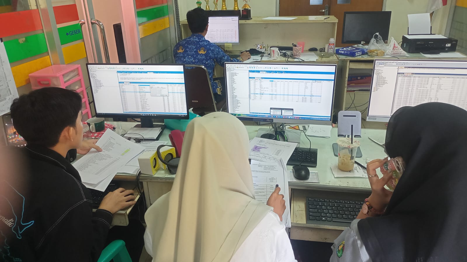 TIM IT RSUD Kota Prabumulih Pastikan SIMRS Berjalan Optimal Demi Kelancaran Pelayanan